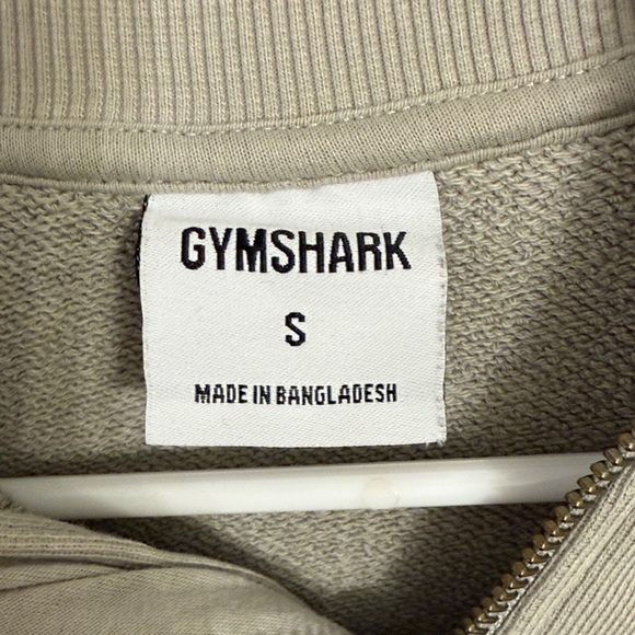 Gymshark Taupe Cropped Hoodie - Picture 2 of 6